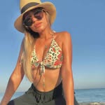 Sydney - @sydney_moss_s06as - Instagram