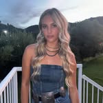 Sydney - @sydneymosset - Instagram