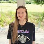 Sydney Tracey - @sydneytraceyvb - Instagram