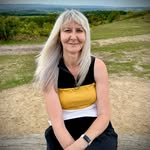 Sylvia Barker - @sylvalady - Instagram