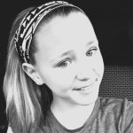 Sylvia Cassidy - @s.y.l.v.i.a_ - Instagram