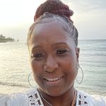 Sylvia Fleming - @livelaughluvsyl - Instagram
