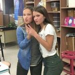 Sylvia Holmes - @sylviaholmess - Instagram