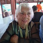 Sylvia Leal de Carvalho - @sylvialealde - Instagram