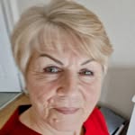 Sylvia Lyons - @sylvia.lyons - Instagram