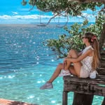 Sylvia Pouchin - @sylviapouchin - Instagram