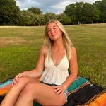 Sylvia Roy - @sylviaroy19 - Instagram