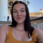 Sylvia Stokes - @sylviniaastokes - Instagram