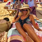@sylvie.jones.7823906 - Instagram