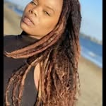 Symone Smith - @luckynlocsllc - Instagram