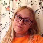 Tabitha Cobb - @holly_buddy73 - Instagram