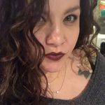 Tabitha Simmons - @tabbiesue - Instagram