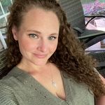 Tabitha Miles Collinson - @tabsprettypleasures - Instagram