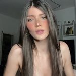 Tabitha Pugh - @larijve - Instagram
