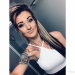 Talia Jones - @talia.jones.9216 - Instagram