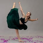 Talia Davis - @talia.dancer5 - Instagram
