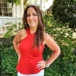 Tamara Belgard - @wineelevates - Instagram
