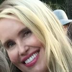 Tamara Gorman - @victorianinspo - Instagram