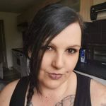 Tamara Greiner-Bär - @deinemutterluesale - Instagram