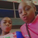 Tamara and Mallory - @mara_riri - Instagram