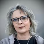 Tamara Steele - @liquidation_rugs - Instagram
