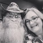 Tammy Yoder - @amishski - Instagram