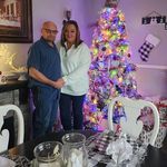 Tammy Akers-Swanigan - @akersowens - Instagram