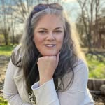 Tammy Brackett - @nolipstikgirl - Instagram