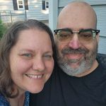 Tammy DeWald Hartmann - @tamlovsherfam - Instagram