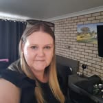 Tammy O'Malley - @tamlouise199 - Instagram