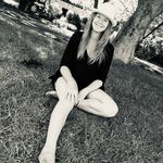 Tana Walker - @tanaschlaphoff - Instagram