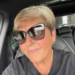 Tania Burrows - @burrowstania - Instagram