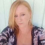 Tania Henderson-Burrows - @onlyusingthistocheckoutstuff - Instagram