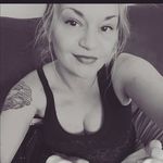 Tania Gilbert - @taniapapout - Instagram