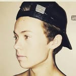@_tanner_fox_is_awesome_ - Instagram