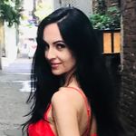 Lauren Boyd - @lauren.tanner.art - Instagram