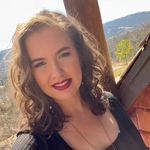 Tara | Blue Skies Tarot - @blueskiestara - Instagram