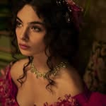 miss TARA - @tara.darkred - Instagram