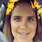 Tara Donegan - @thatsmyjams.nails - Instagram