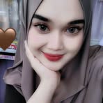 Dara Anggis - Facebook