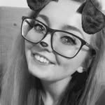 Tara Heneghan - @thesecretlifeofamedstudent - Instagram