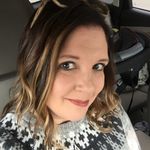 Tara Holtz - @workathomemomstyle - Instagram