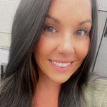 Tara Hooker - @hookedonhooker1231 - Instagram