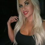 Tara Jones - @tararanee - Instagram