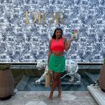 Tara Keyar Knowles - @taraknowsitall - Instagram