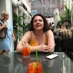 Tara Leaf - @tarssy - Instagram