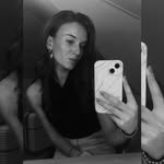 Tara Linde - @taravdlinde - Instagram