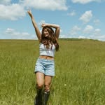 Tara - @tara_mclaughlin3 - Instagram