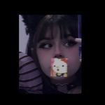 - - @tara_painterv - Instagram