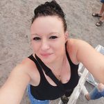 Tara Provost - @taraprovost - Instagram
